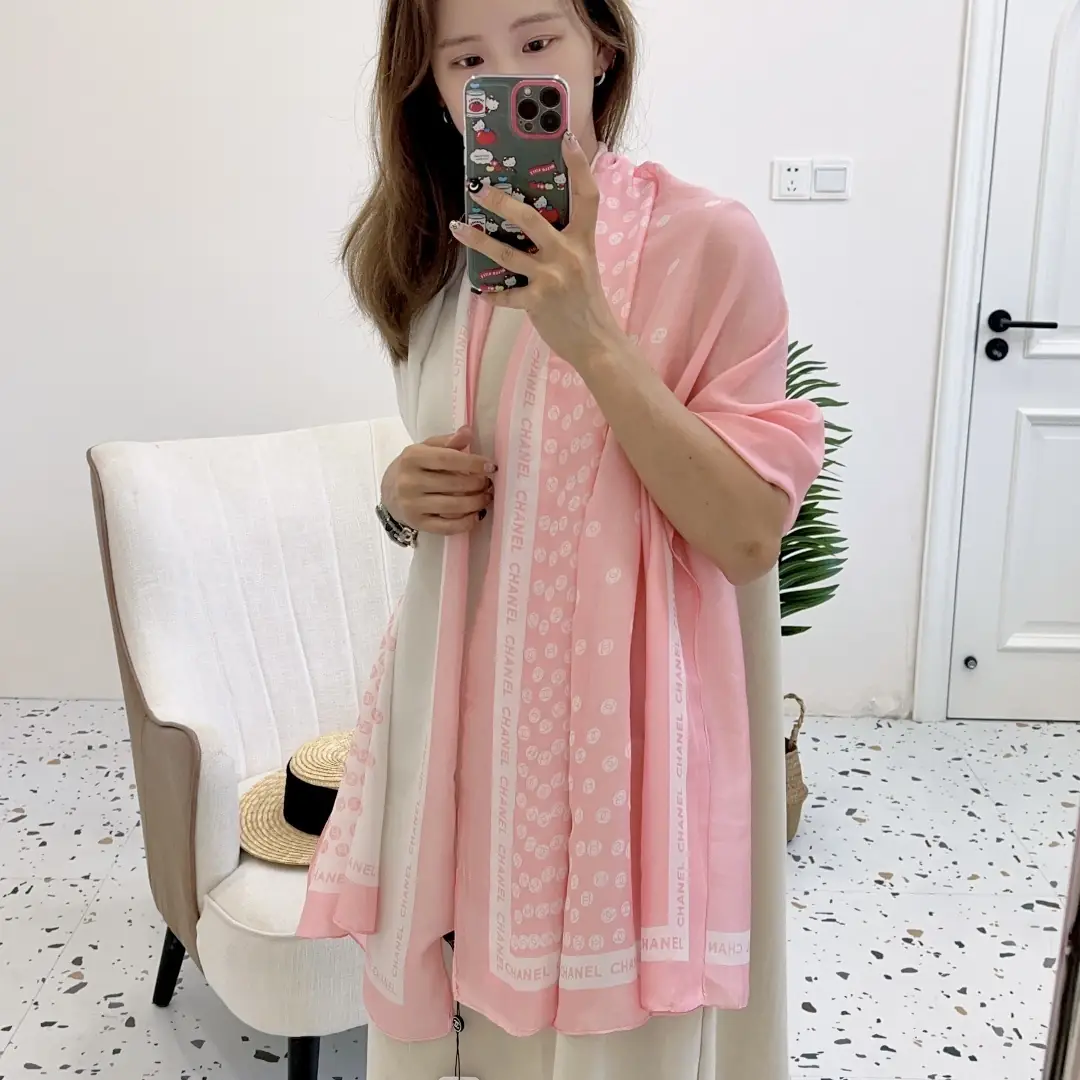 YM41 Chanel scarf 33$ gallery