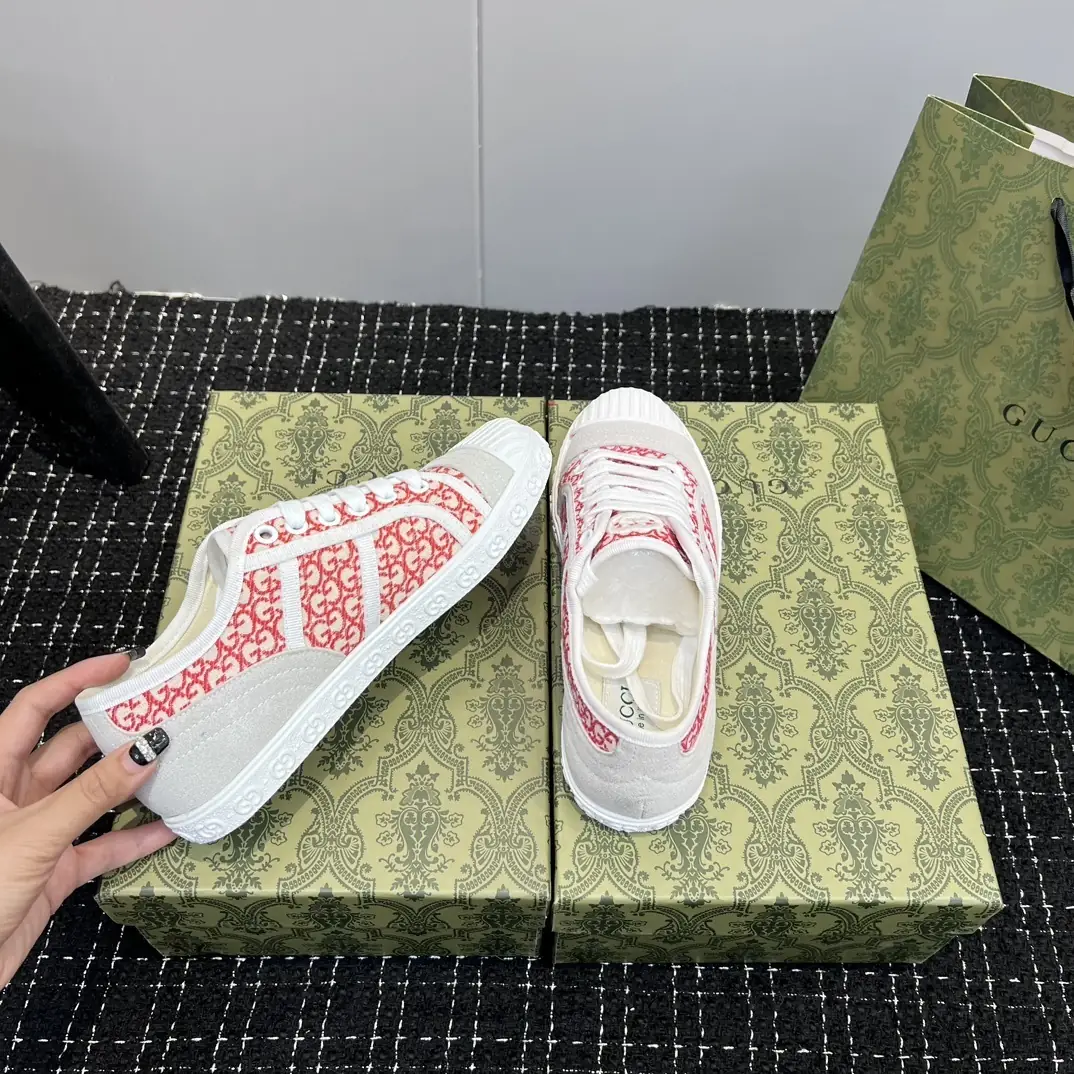 YM51 Gucci canvas casual shoes 60$ gallery
