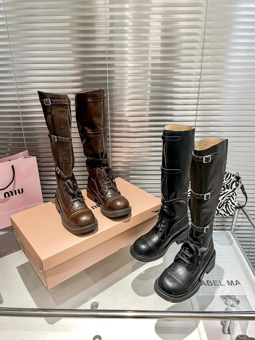 YM59  miumiu Boots 80$ gallery