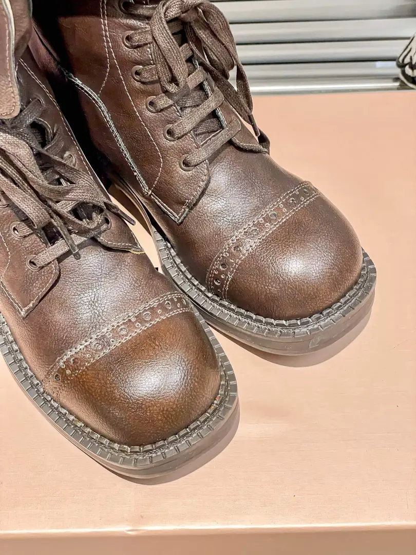 YM59  miumiu Boots 80$ gallery