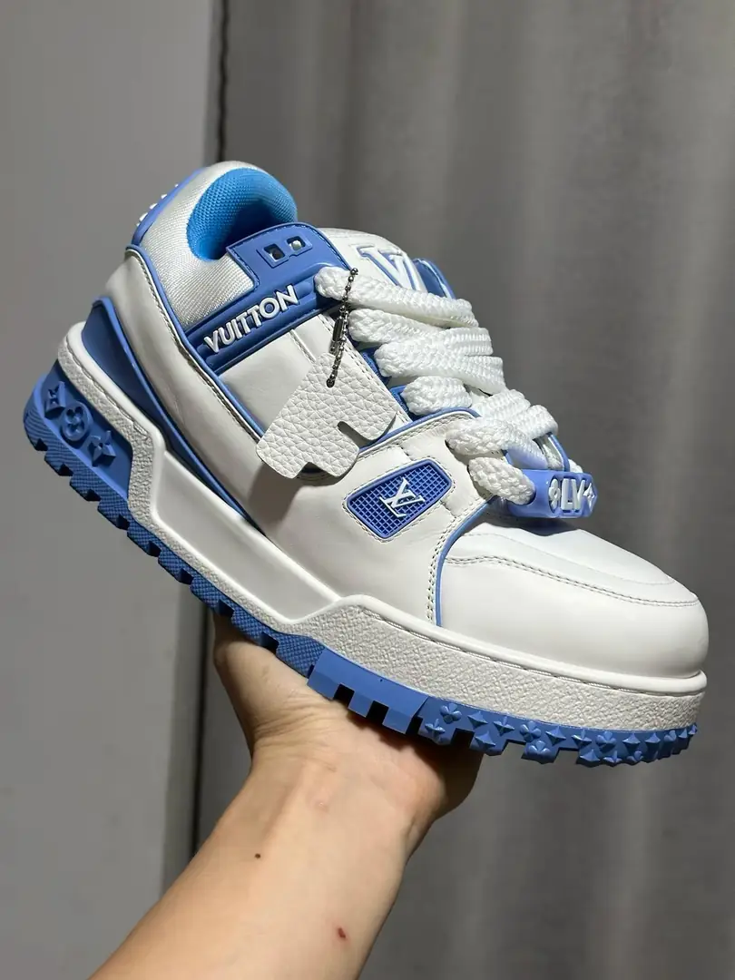 YM66 LV casual board chubby trainer shoes 80$ gallery