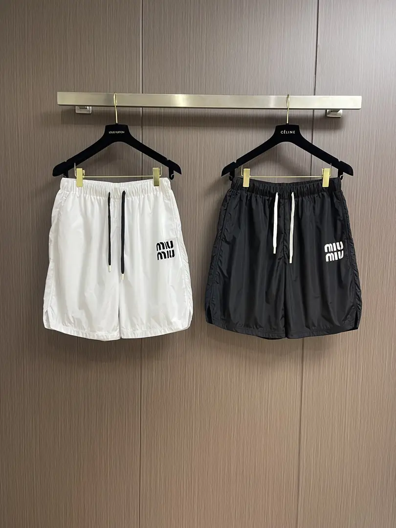 YM69 MIUMIU casual shorts clothing83$ gallery