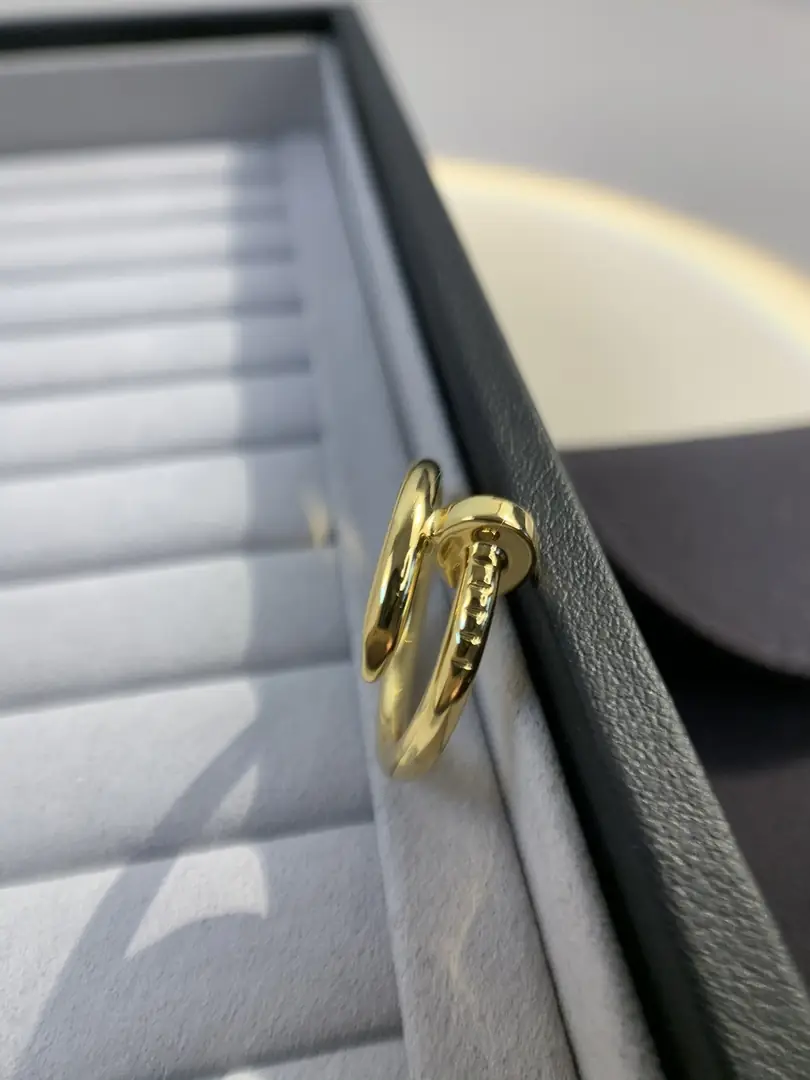 YM71 Cartier ring45$ gallery