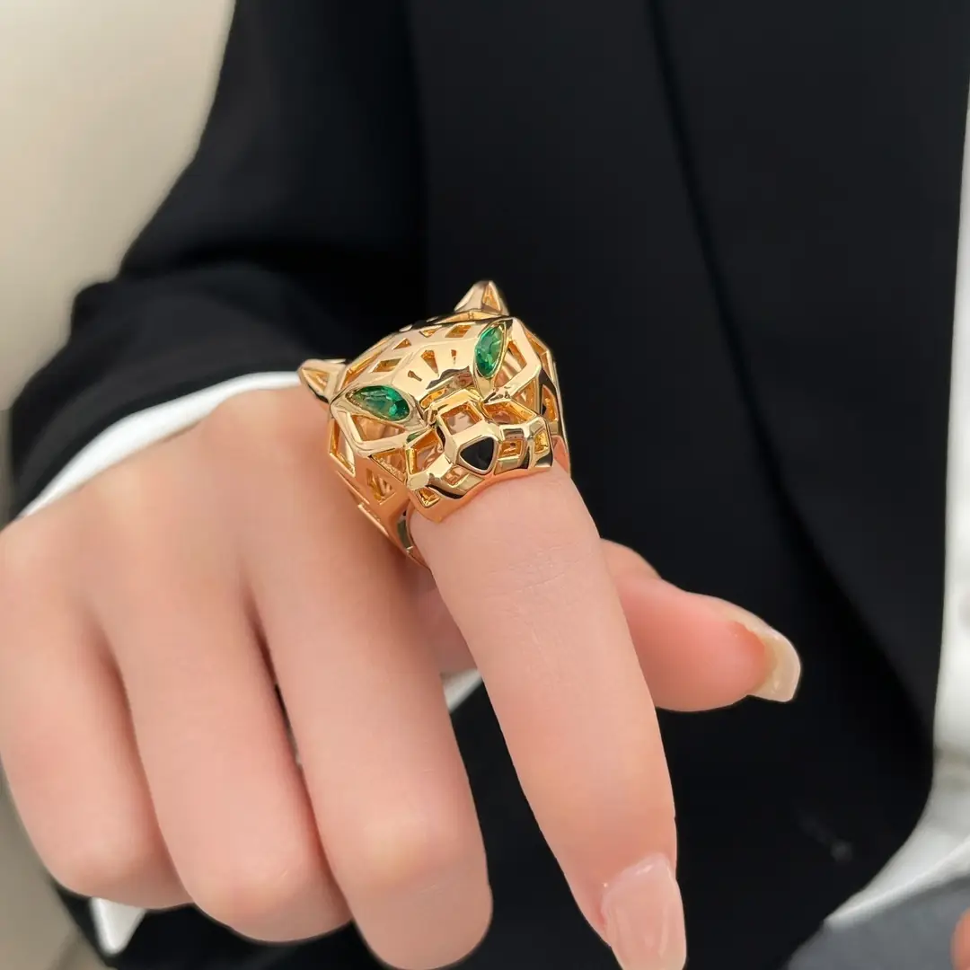 YM72 Cartier Leopard Head Hollow Ring 53$ gallery