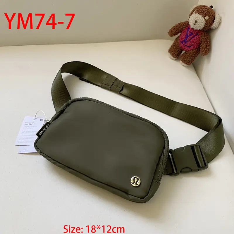 YM74 Lululemon Everywhere Waist Bag $50 gallery