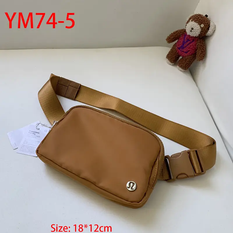 YM74 Lululemon Everywhere Waist Bag $50 gallery