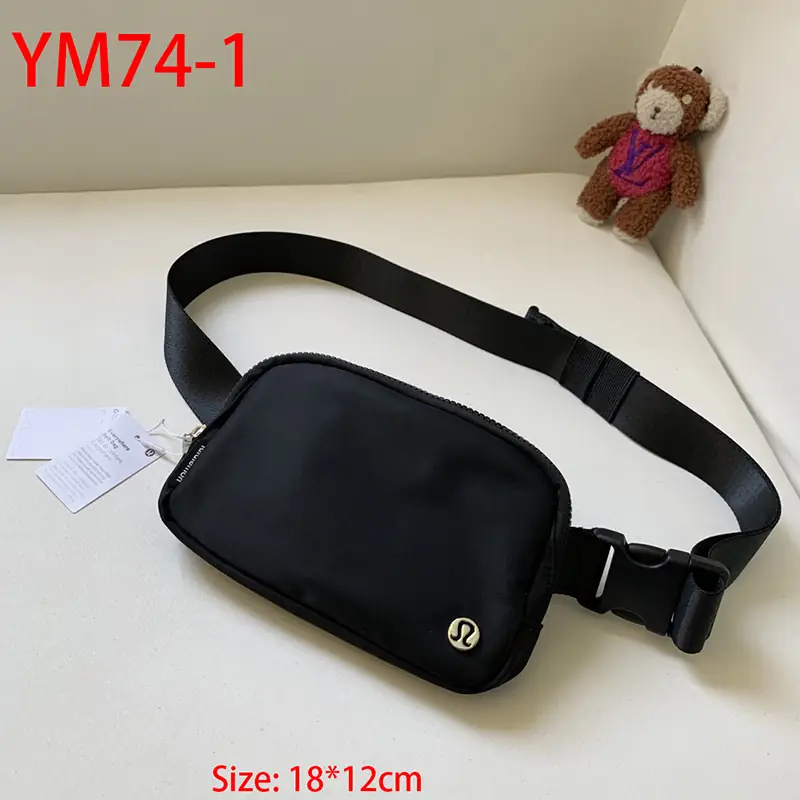 YM74 Lululemon Everywhere Waist Bag $50 gallery