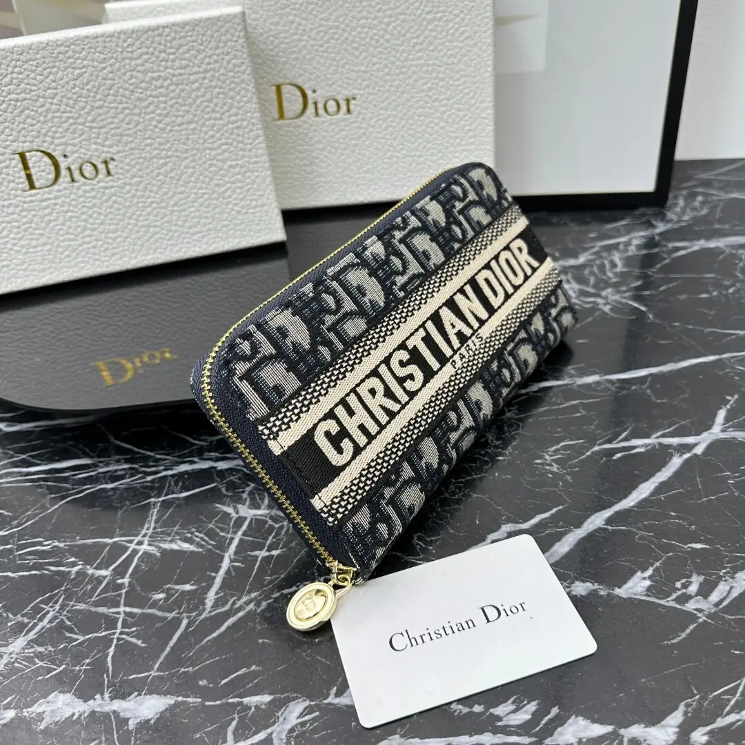 YM77 Dior bag 50$ gallery