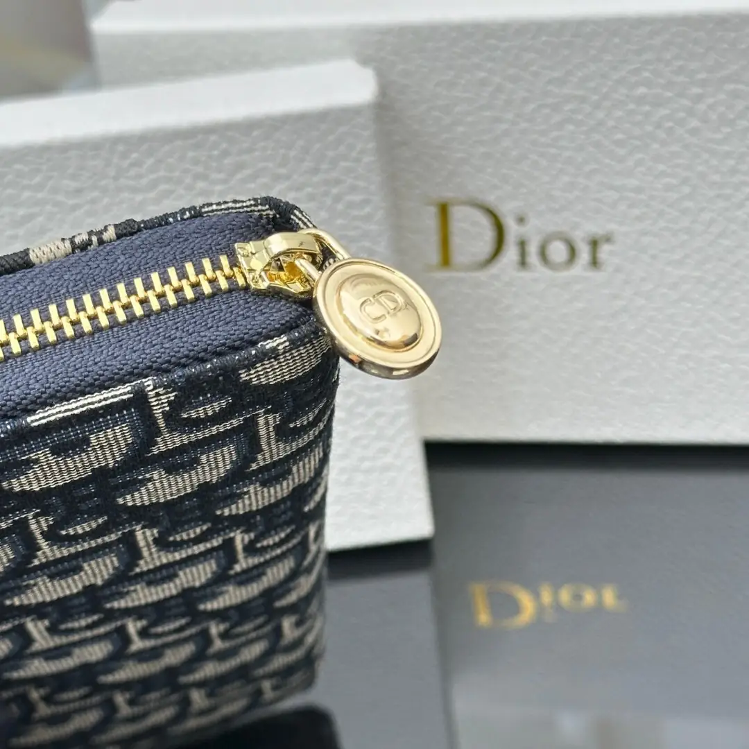 YM77 Dior bag 50$ gallery