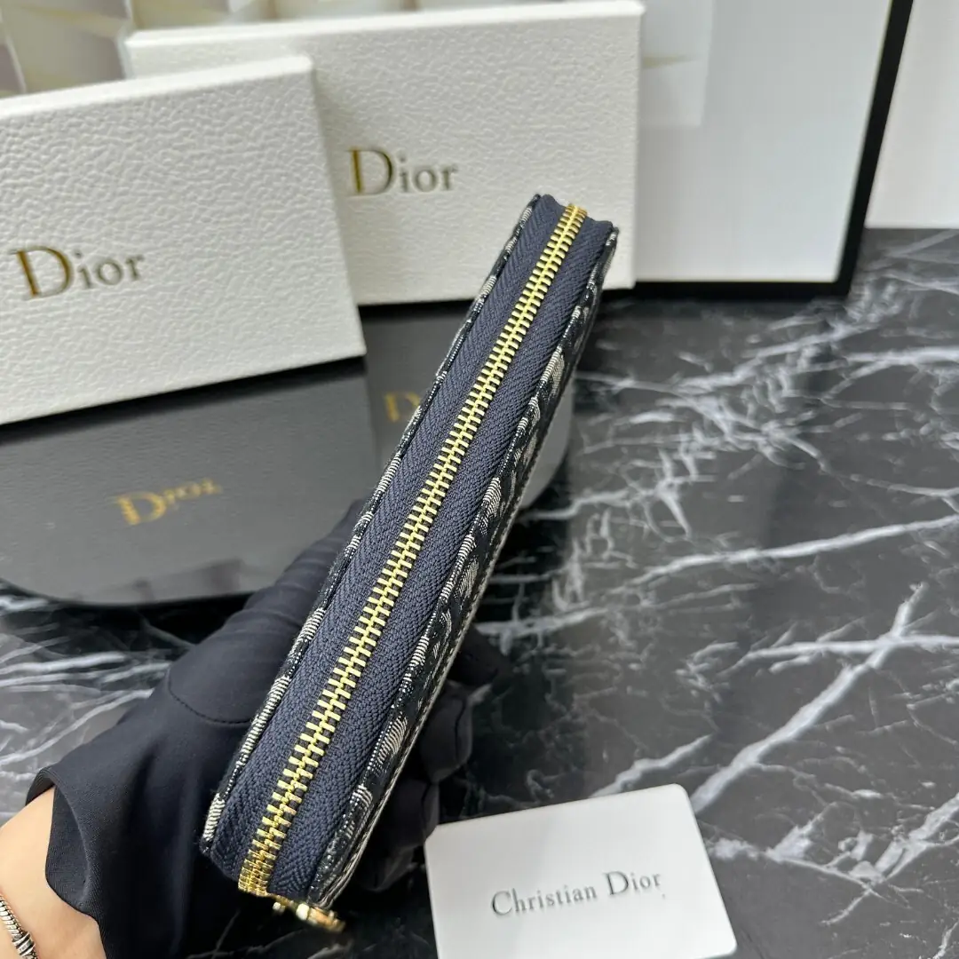 YM77 Dior bag 50$ gallery