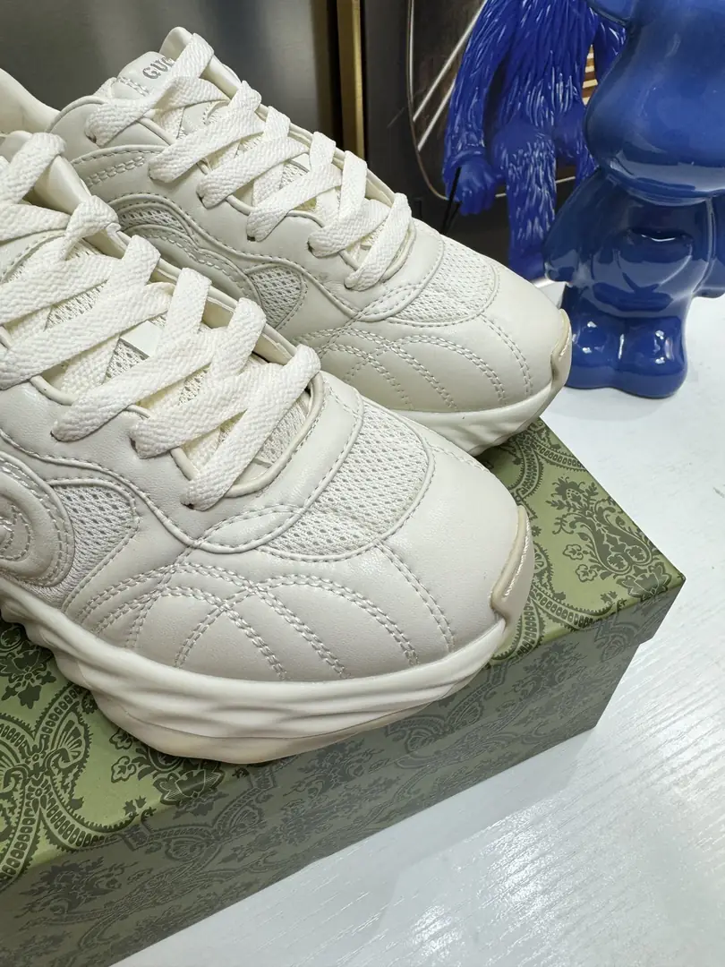 YM88 Gucci casual shoes 60$ gallery