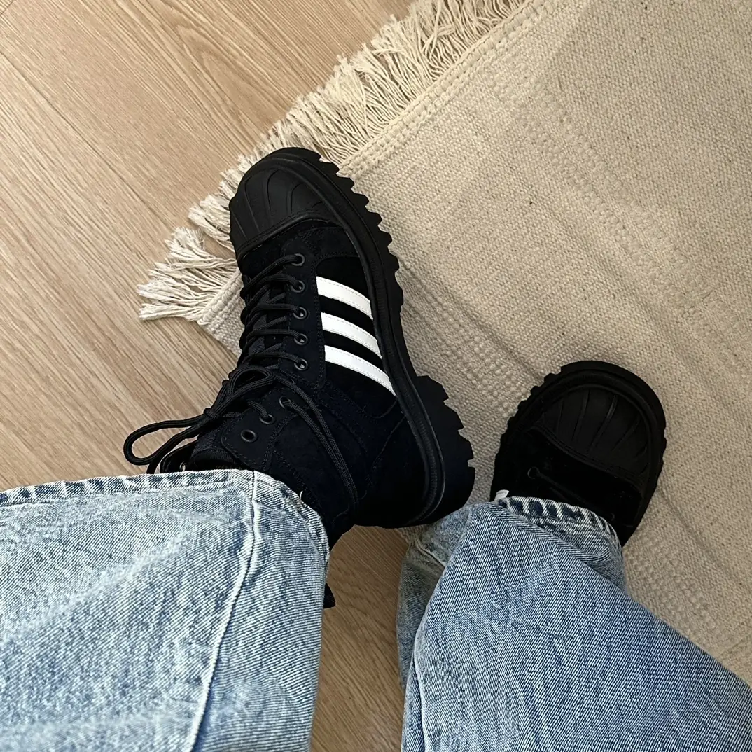 YM90 UGG Adidas joint shoes 93$ gallery