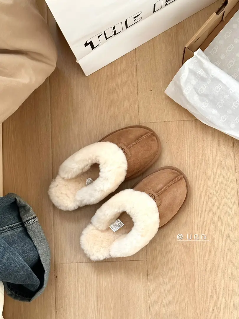 YM97 UGG Fluffy Slippers 53$ gallery