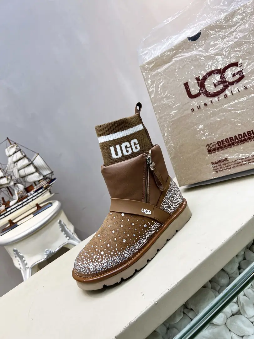YM99 UGG plush snow boots 103$ gallery