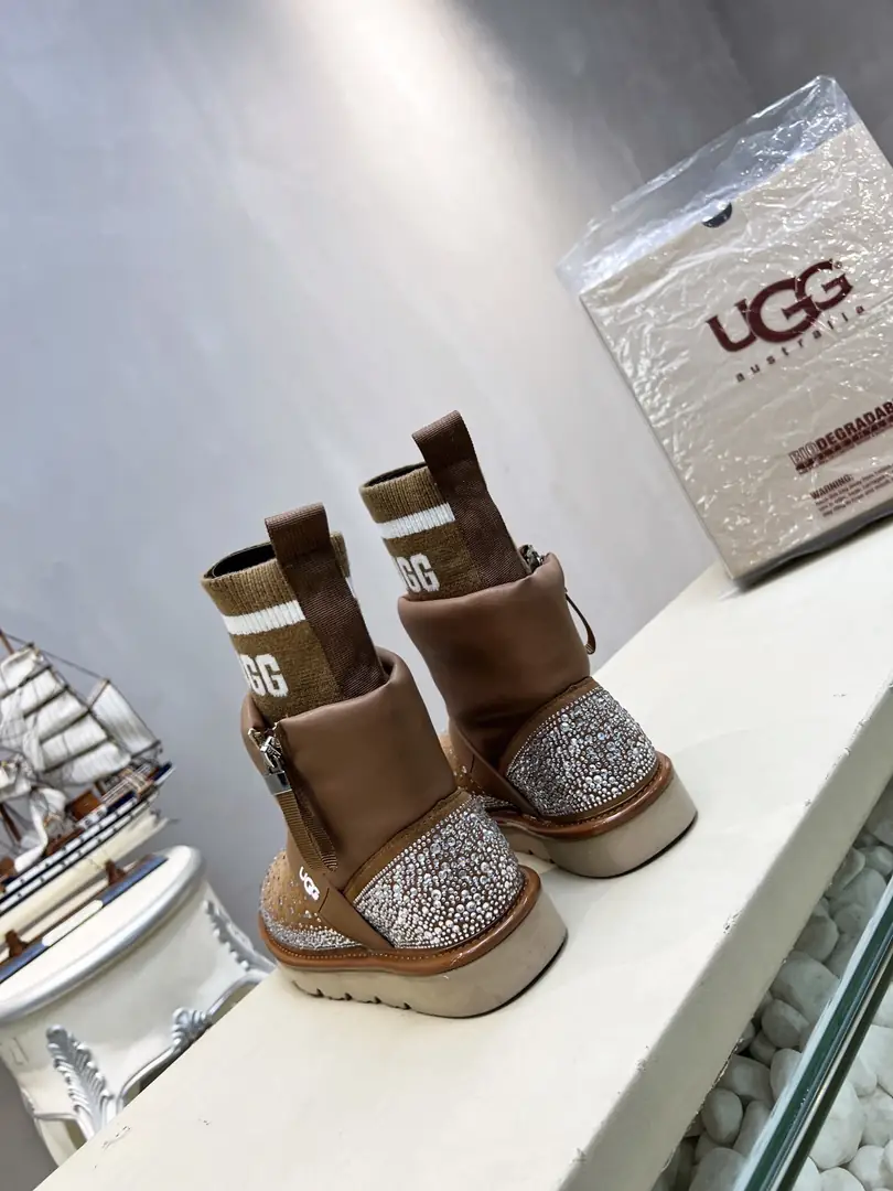 YM99 UGG plush snow boots 103$ gallery
