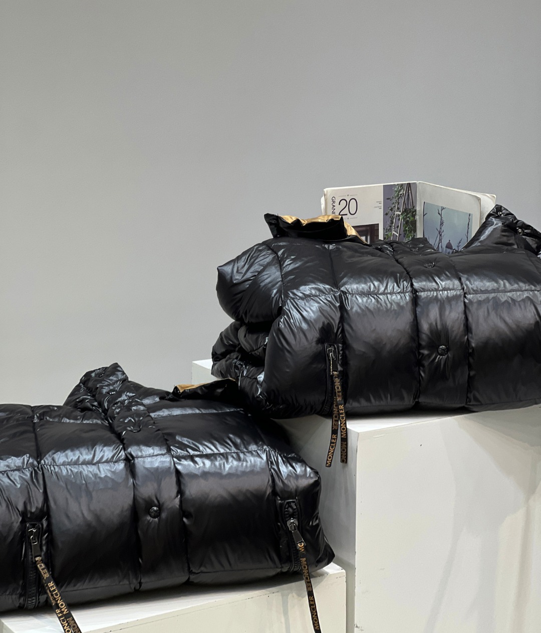 128$ new_dh Moncler size 0-3 895240814211 JB10 gallery
