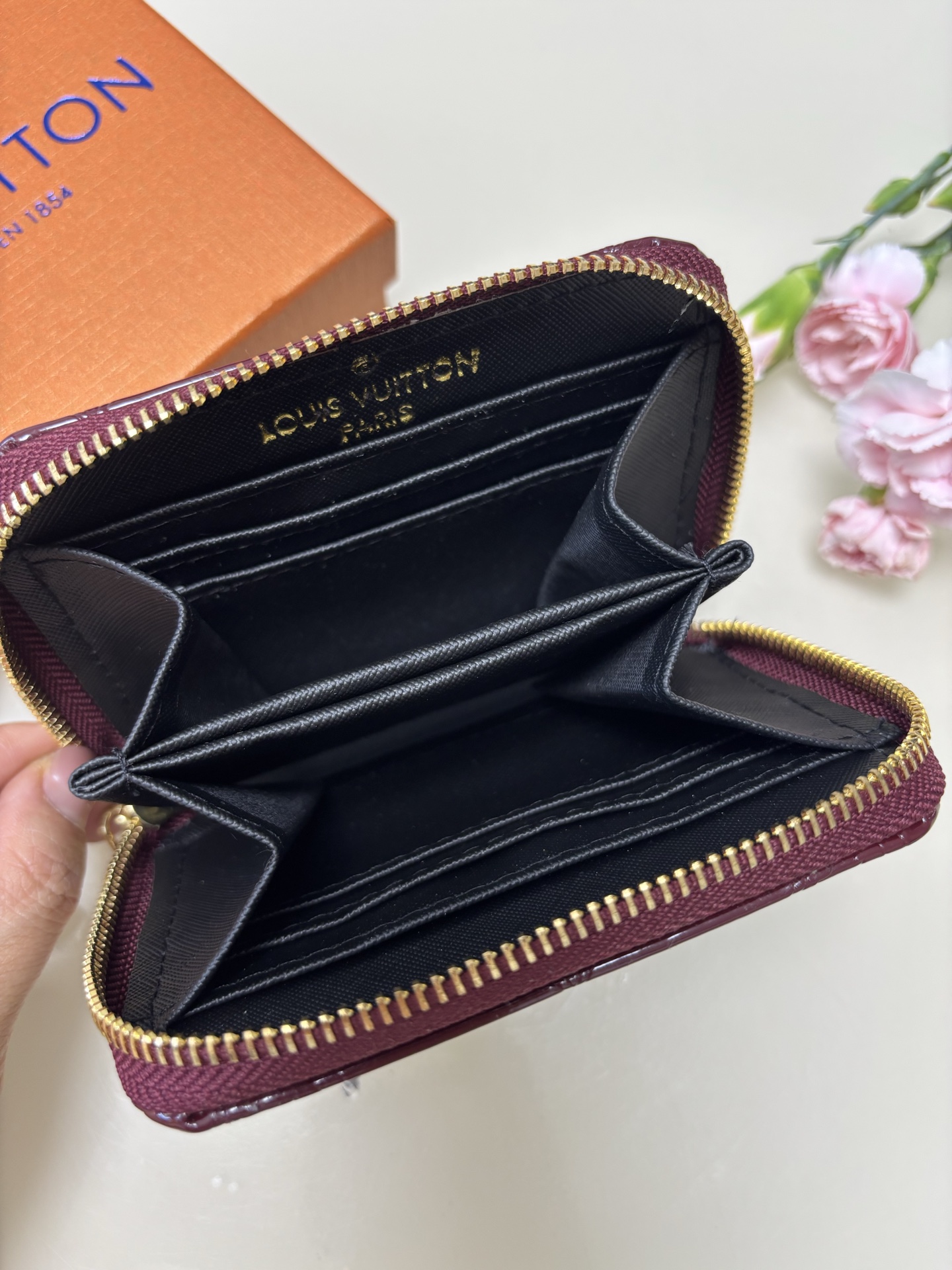 18$ LV 406 Wallet size 12x10x2 cm 5574 BY2911 gallery