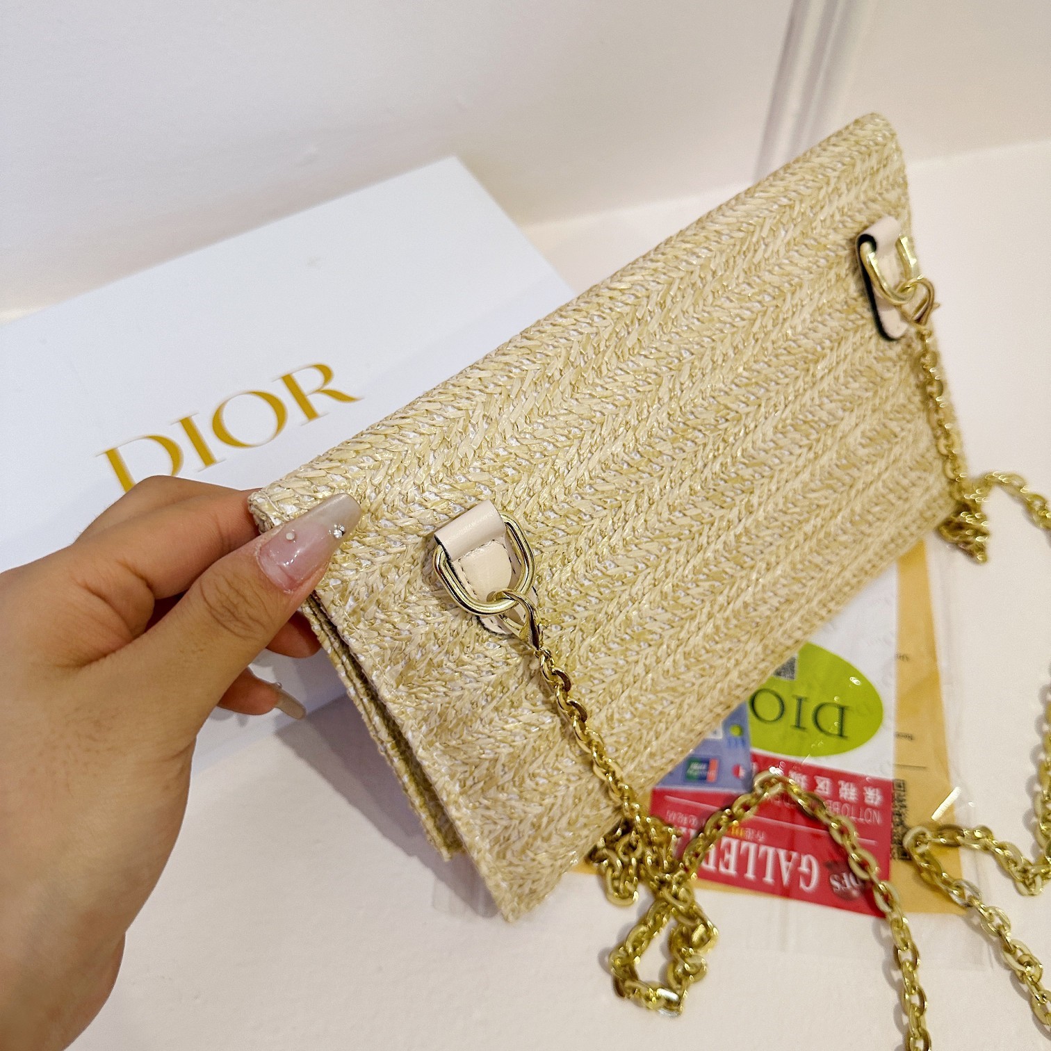 19$ DH DIOR D518 SIZE 23X14X2 CM 40165012418 ZY1B325 gallery
