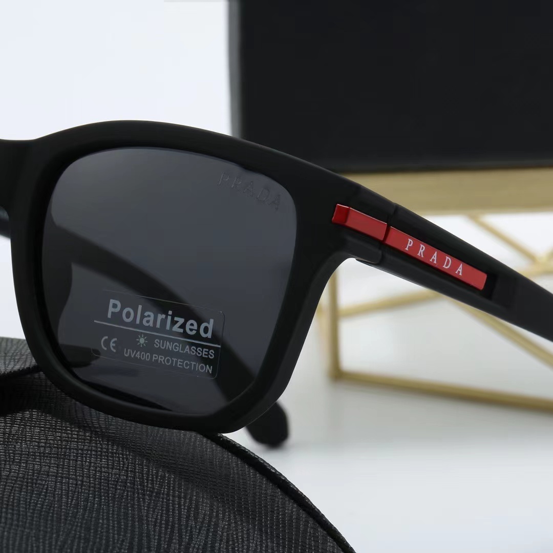 19$ new_dh PRADA_3718 70534611286 FF5S258 gallery