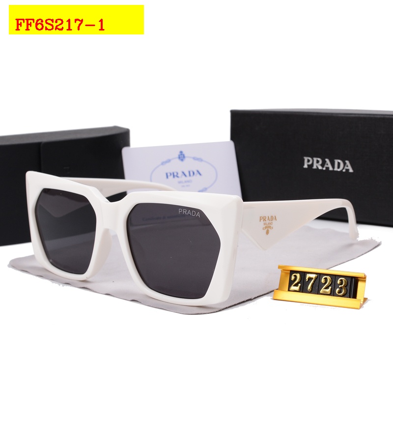 19$ new_dh Prada_2723 90834611286 FF6S217 gallery