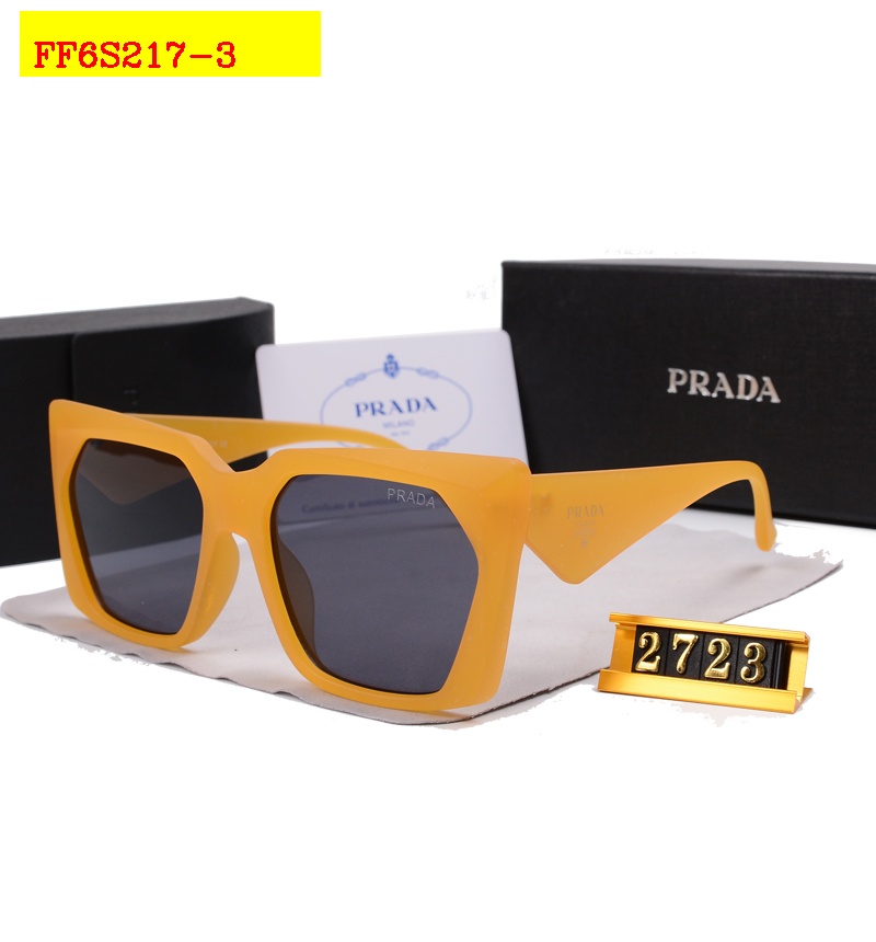 19$ new_dh Prada_2723 90834611286 FF6S217 gallery