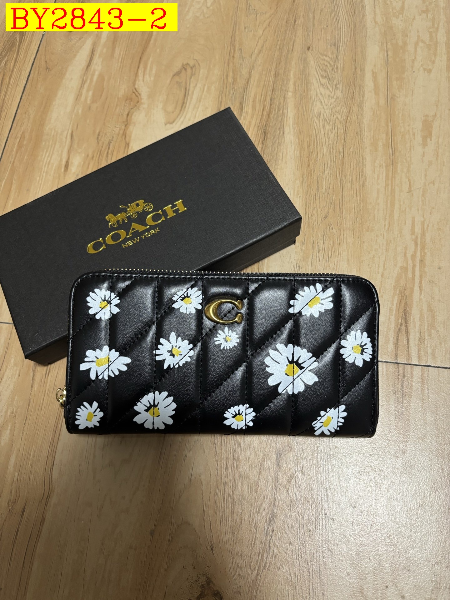 20$ COACH 324 Wallet size 21x11x3 cm 6674 BY2843 gallery