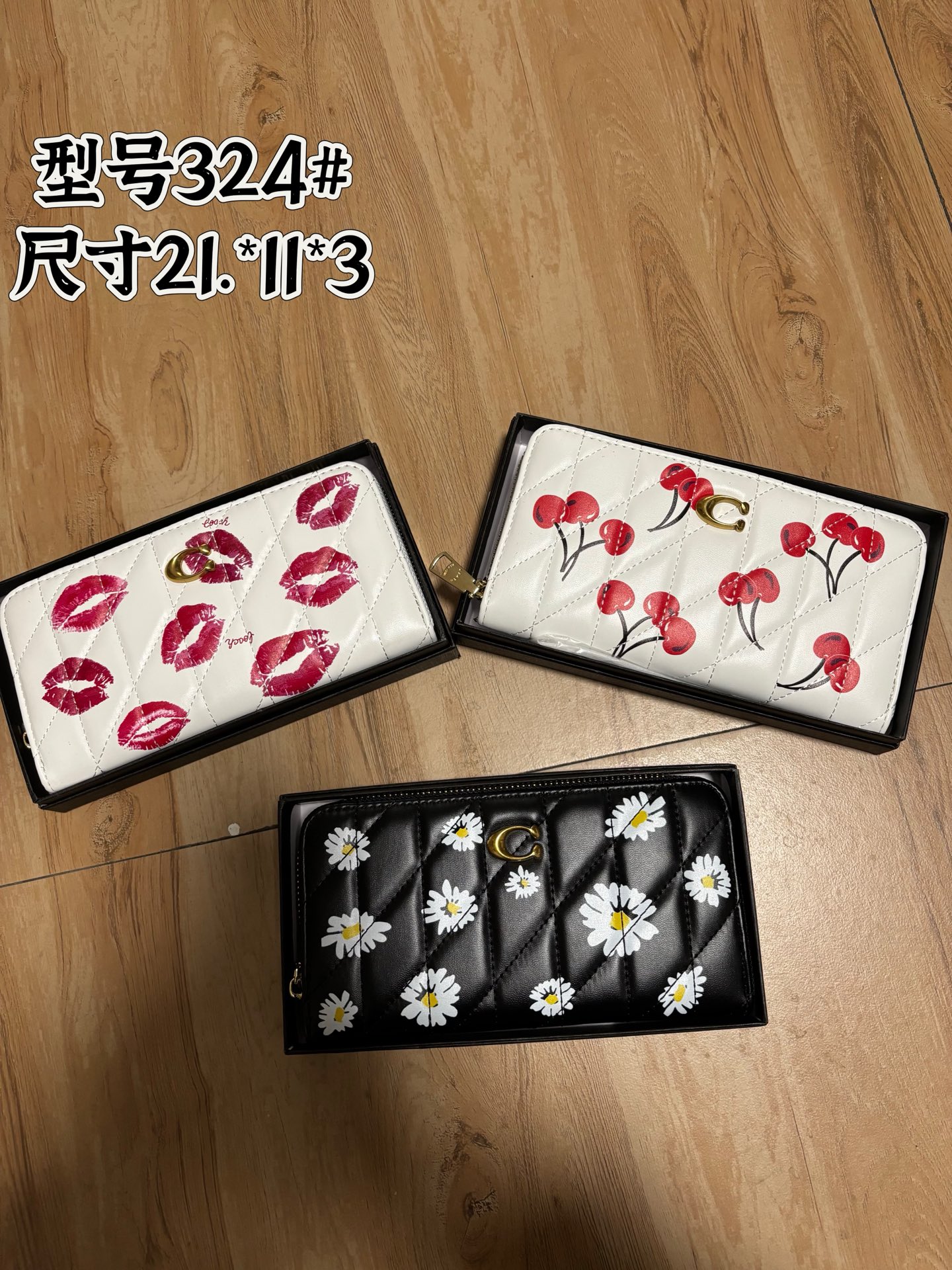 20$ COACH 324 Wallet size 21x11x3 cm 6674 BY2843 gallery