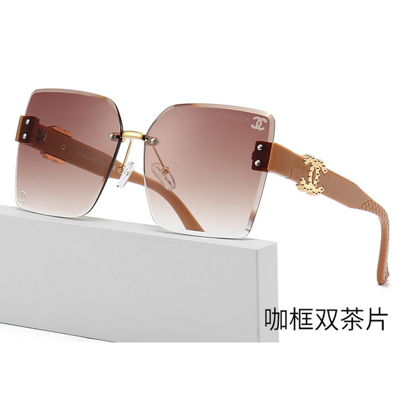 20$ new_dh CHANEL 3051 90845011299 FF7S68 gallery