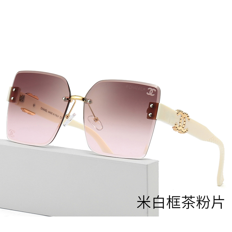 20$ new_dh CHANEL 3051 90845011299 FF7S68 gallery