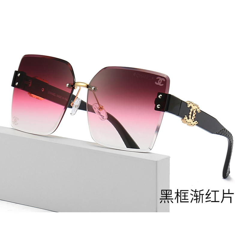20$ new_dh CHANEL 3051 90845011299 FF7S68 gallery