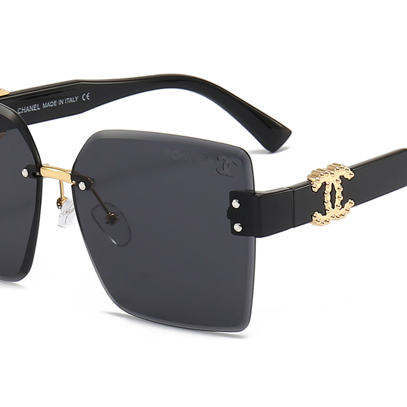 20$ new_dh CHANEL 3051 90845011299 FF7S68 gallery