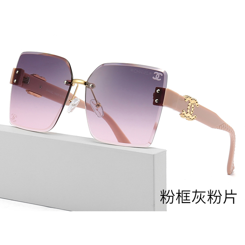 20$ new_dh CHANEL 3051 90845011299 FF7S68 gallery