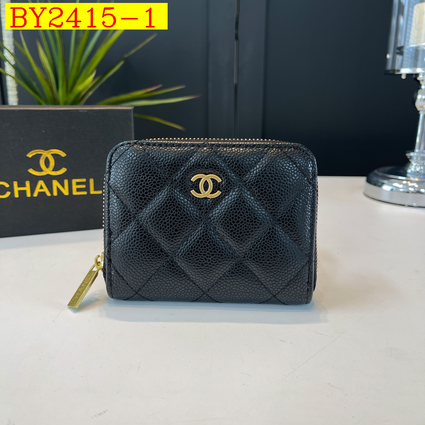 21$ dh CHANEL 311 purse size 13X10X3 cm 90457612415 BY2415 gallery
