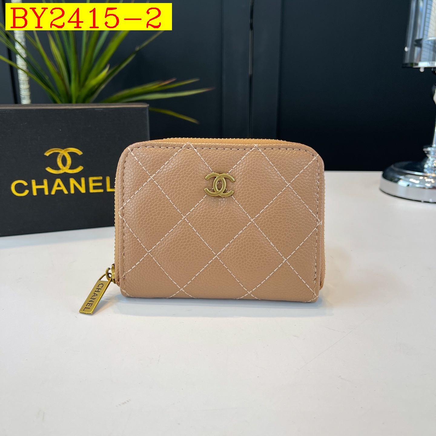21$ dh CHANEL 311 purse size 13X10X3 cm 90457612415 BY2415 gallery
