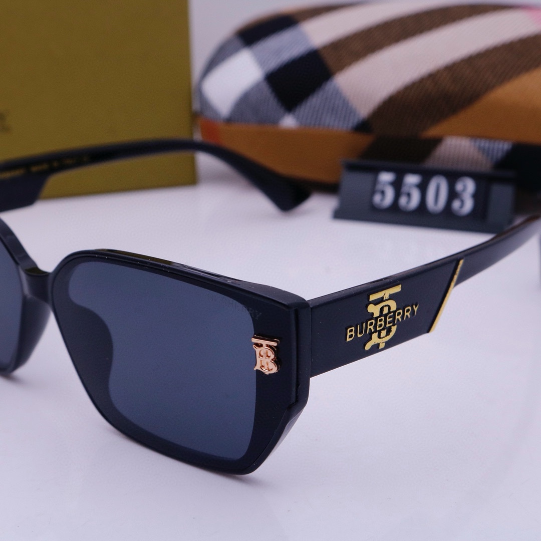 21$ new_dh BURBERRY 5503 40258612400 FF5S395 gallery