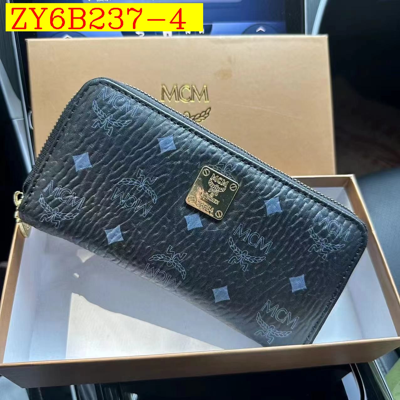 21$ new_dh CHANEL Q1827 70458612400 ZY6B237 gallery