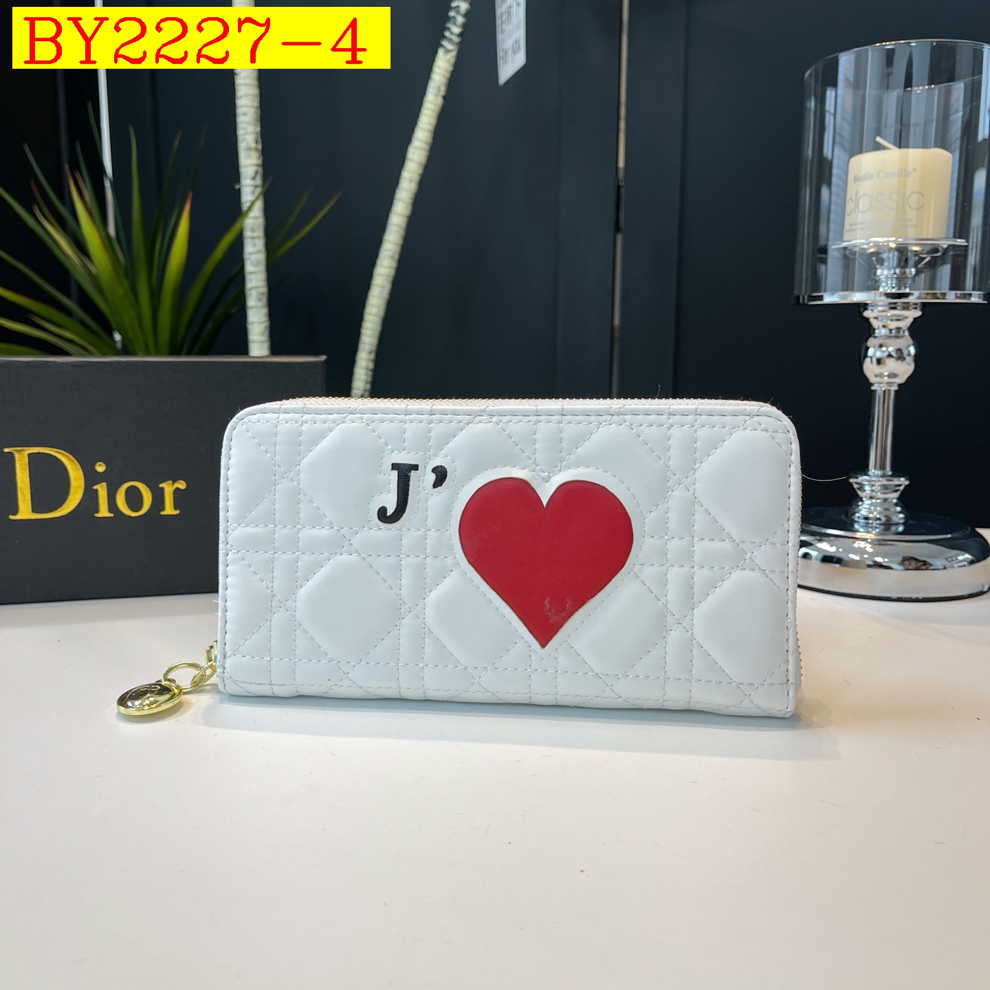 22$ dh DIOR purse 90561412527 BY2227 gallery