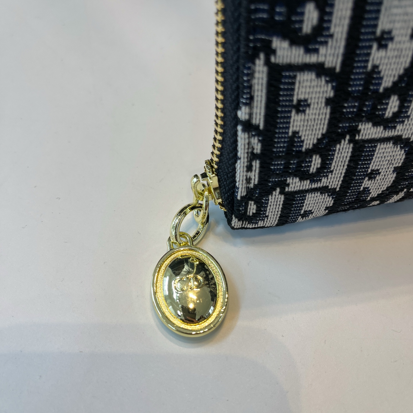 22$ dh DIOR purse 90561412527 BY2227 gallery