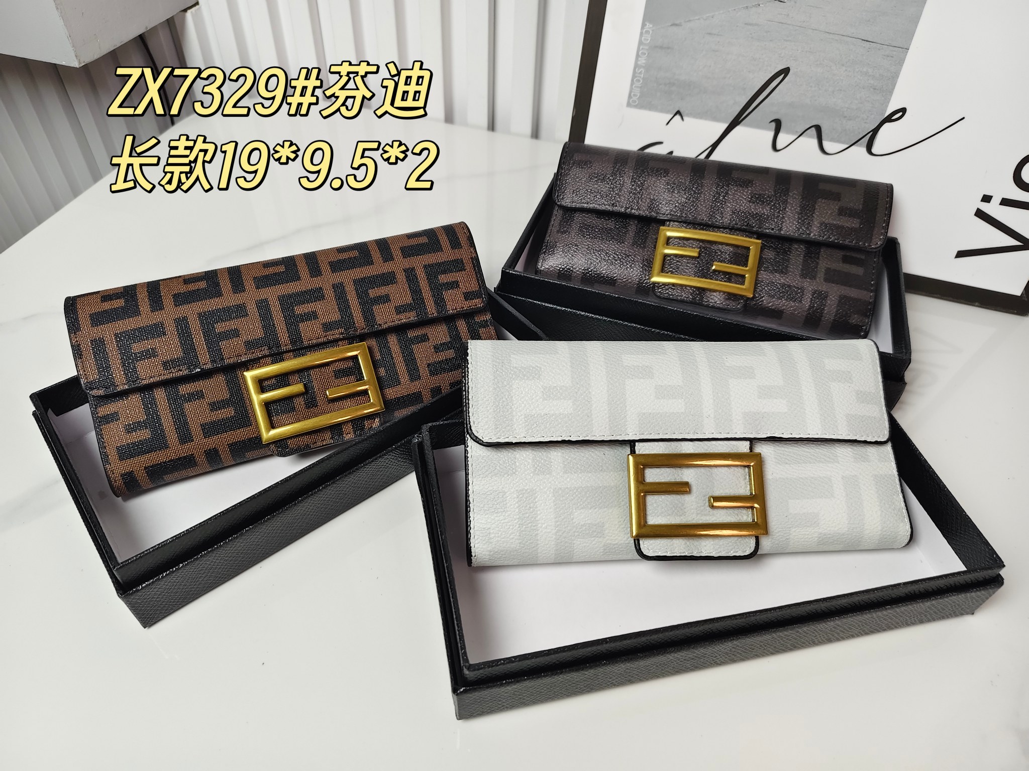 22$ dh FENDI 7329 purse size 19X9X2 cm 90254612521 BY2453 gallery