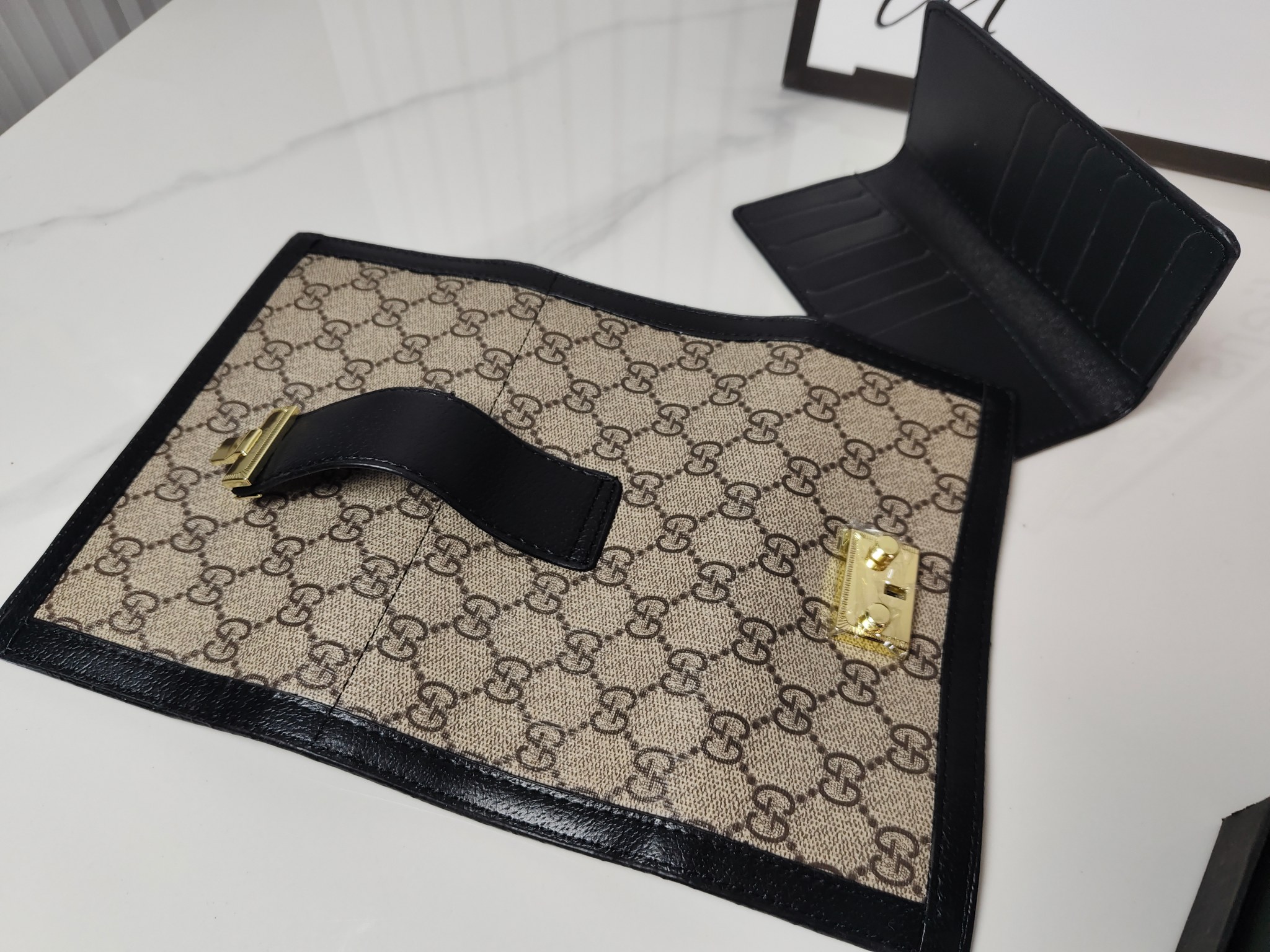 22$ dh GUCCI 8063 purse size 19X9X2 cm 70451812523 BY2369 gallery