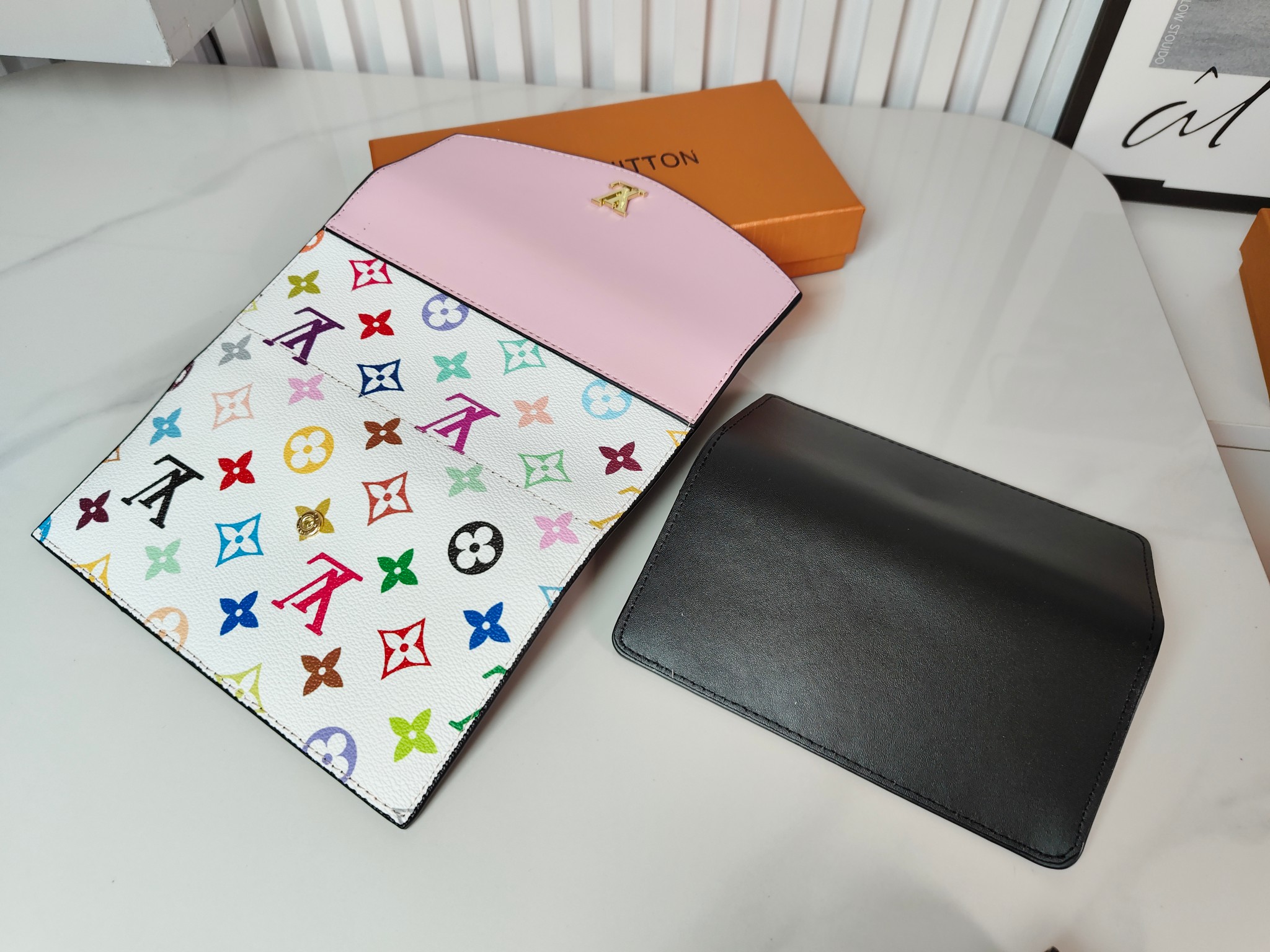 22$ dh LV 3081 purse size 21X11X3 cm 70859412525 BY2253 gallery