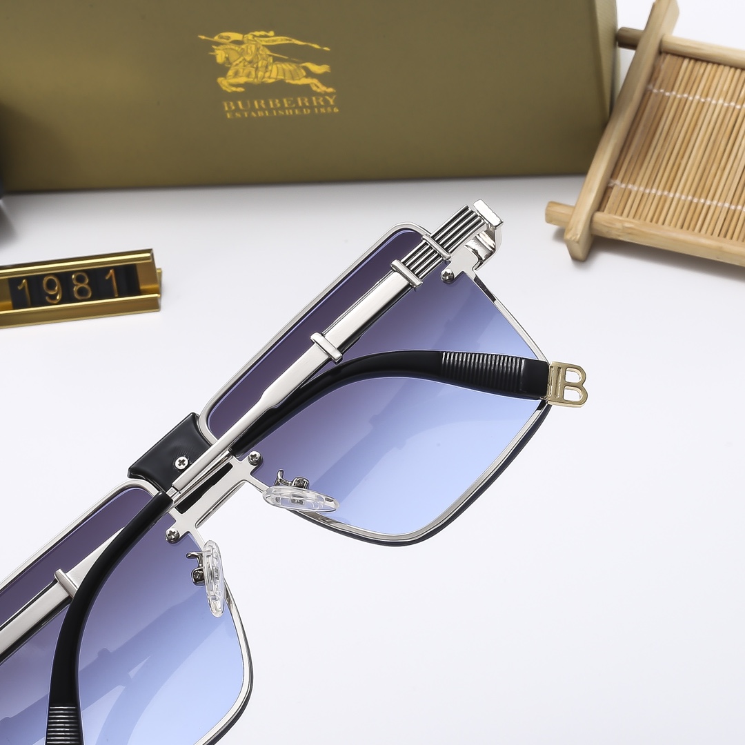 22$ new_dh BURBERRY 1981 80564612417 FF5S365 gallery