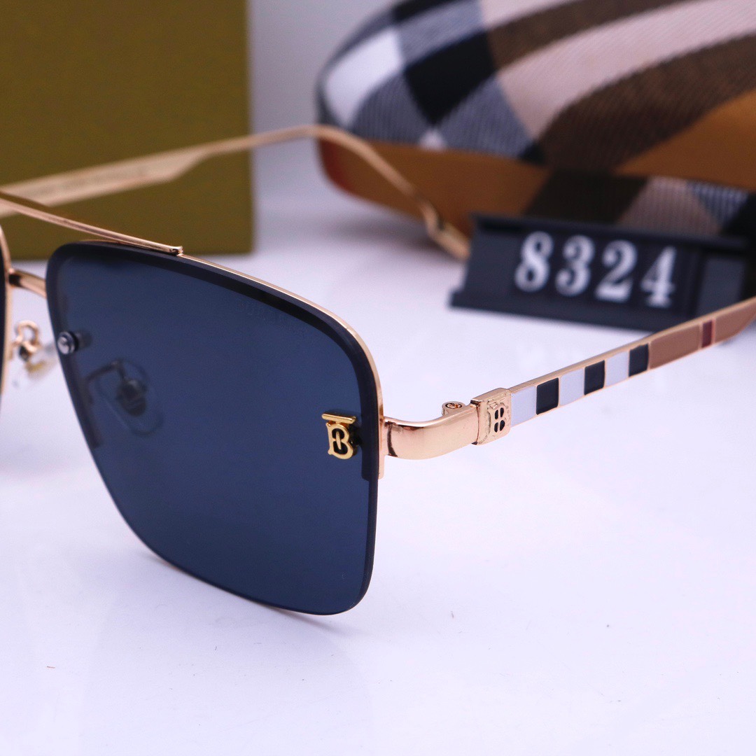 22$ new_dh BURBERRY 8324 80562612417 FF5S338 gallery