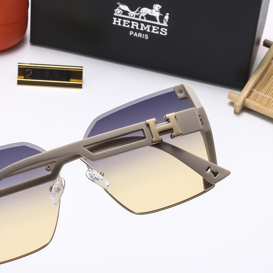23$ dh HERMES 2156 Sunglassess With Box 40165012630 FF1193 gallery