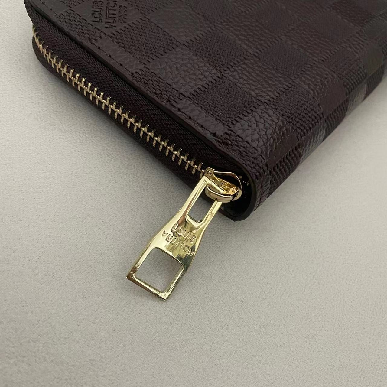 23$ new_dh LV_60017 SIZE 19X10 CM 90653012521 XR1B110 gallery