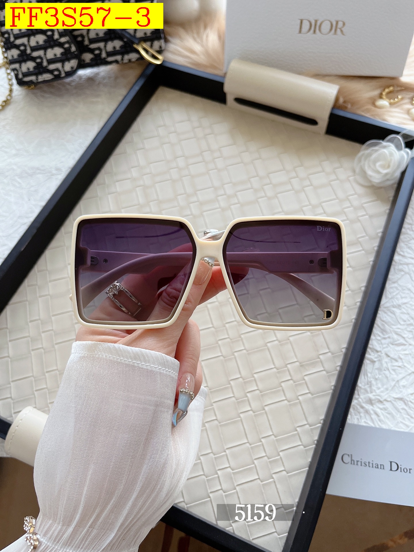 24$ new_dh DIOR 5159 30591012633 FF3S57 gallery