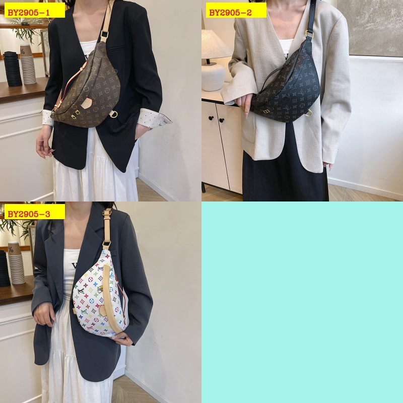 25$ LV 141 Shoulder bag size 20x20x2 cm 2776 BY2905 gallery