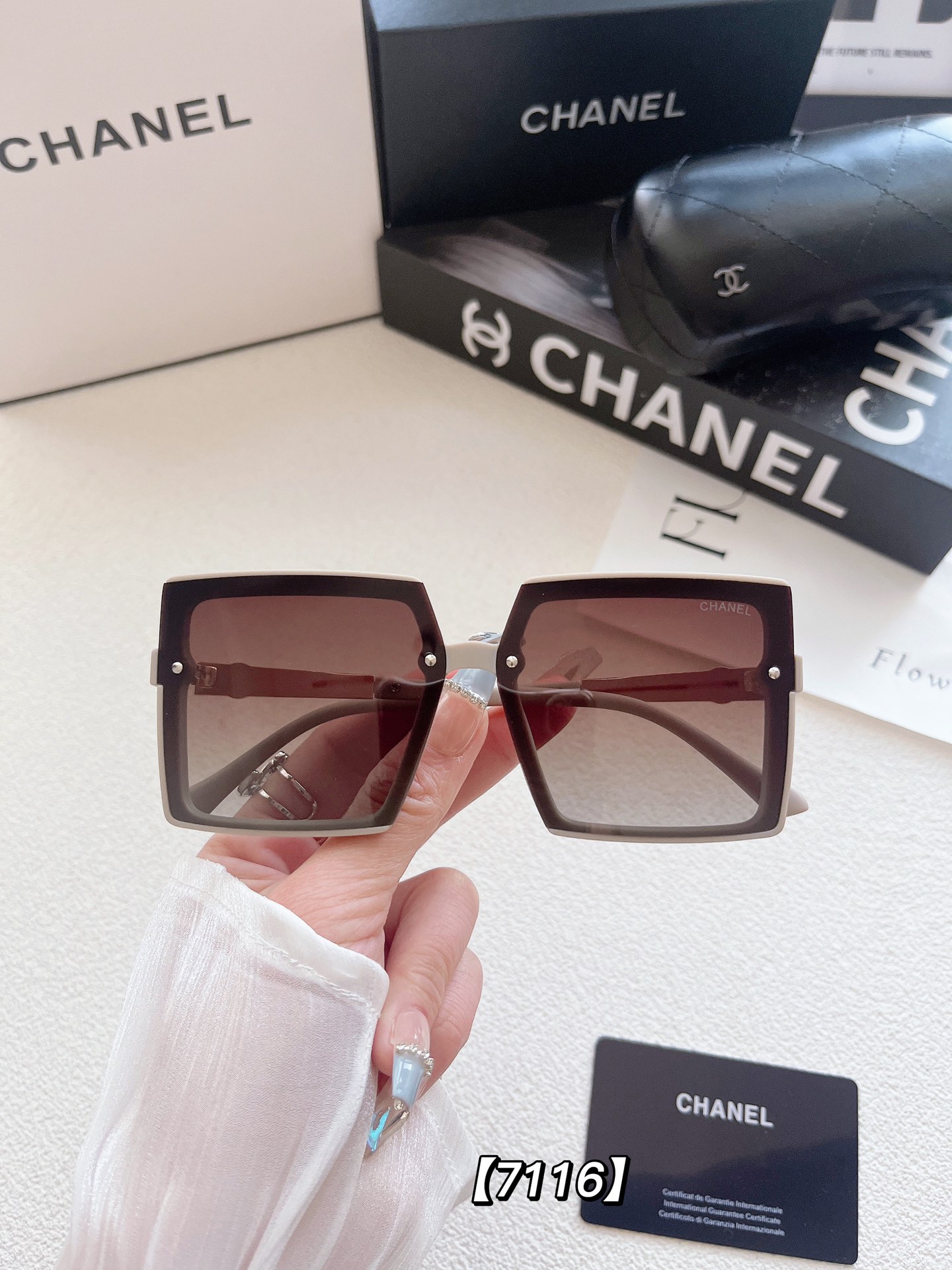 25$ new_dh CHANEL 7116 60385812648 FF4S272 gallery