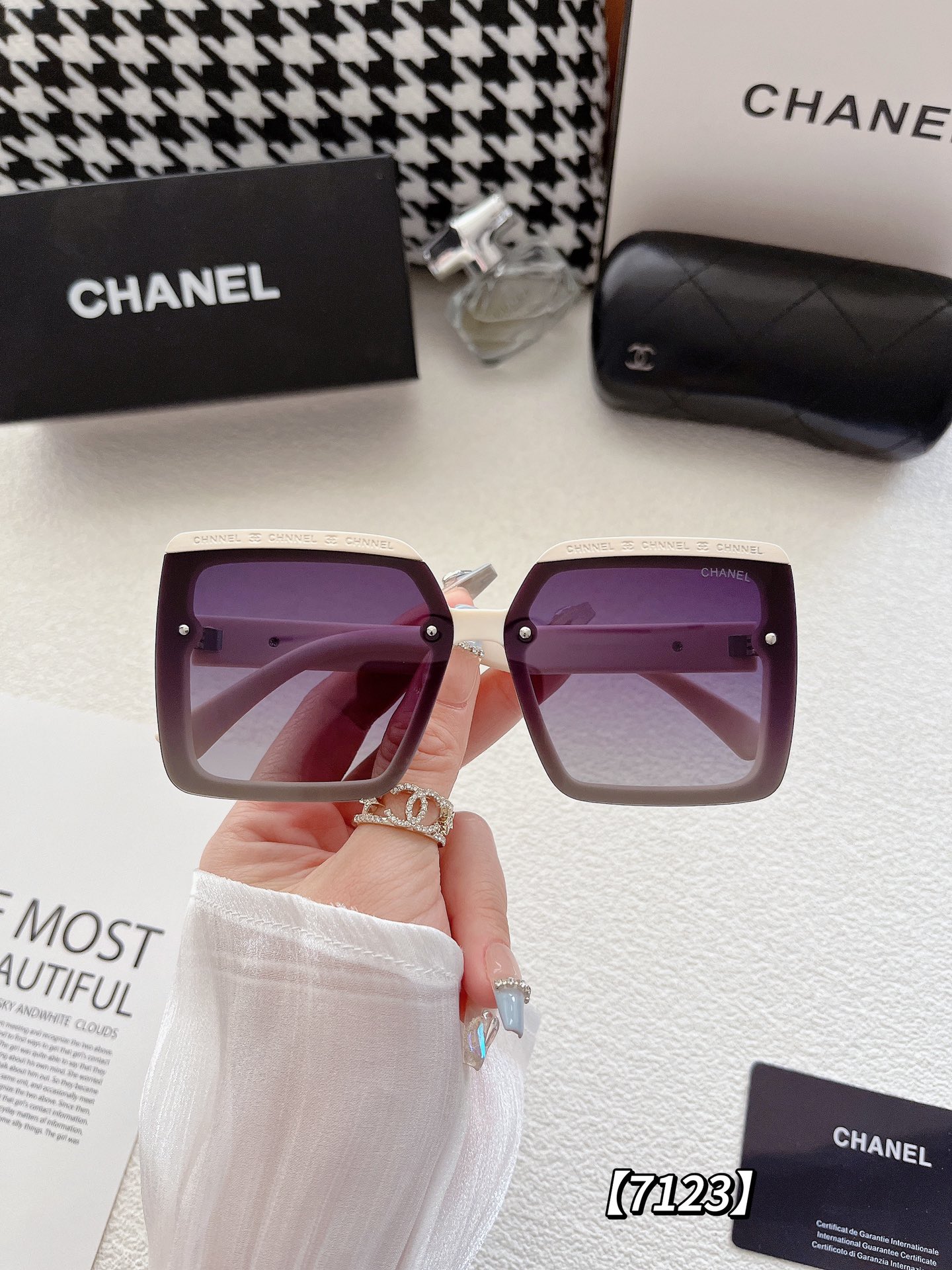 25$ new_dh CHANEL 7123 40586812648 FF4S288 gallery
