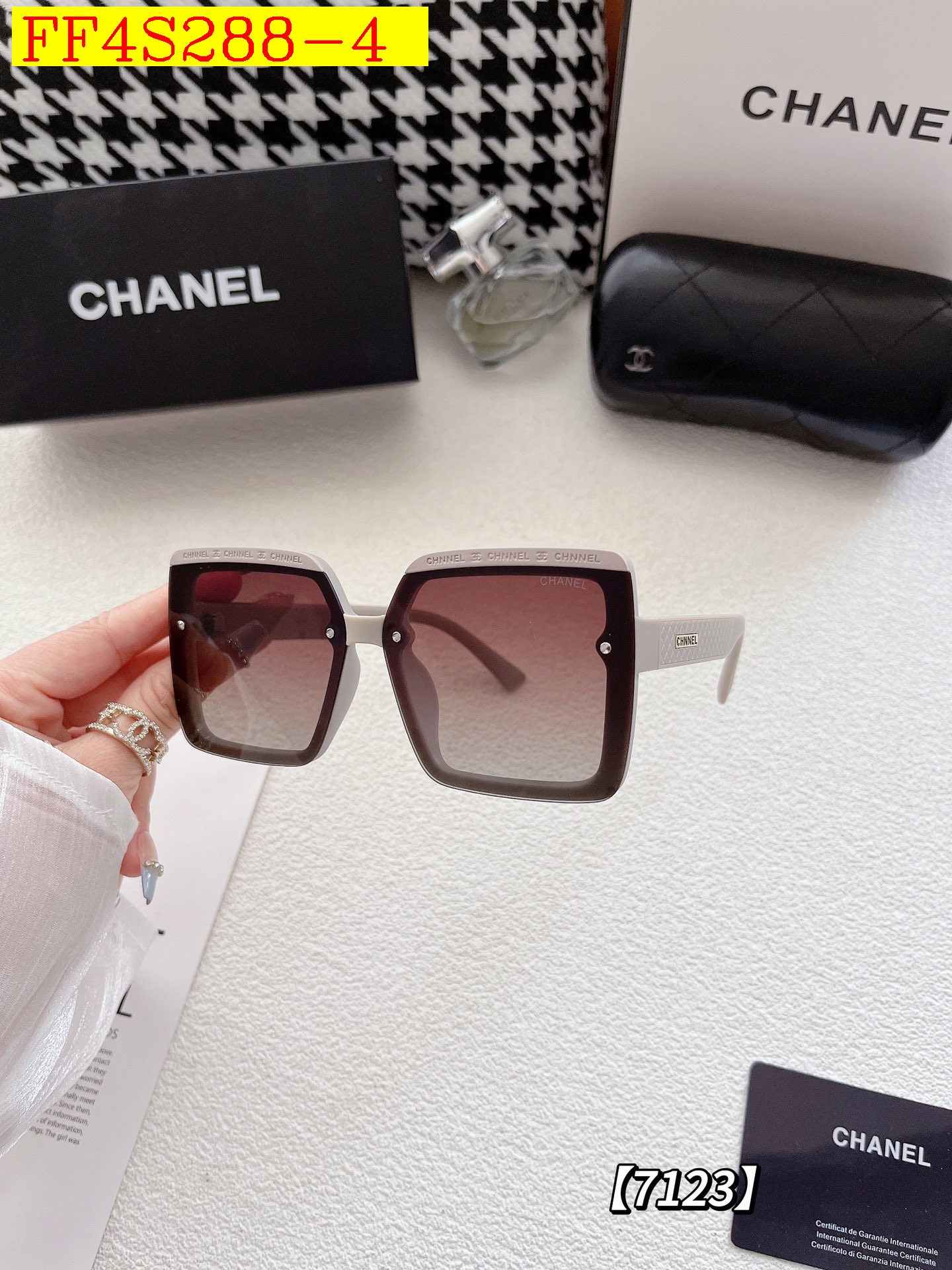 25$ new_dh CHANEL 7123 40586812648 FF4S288 gallery
